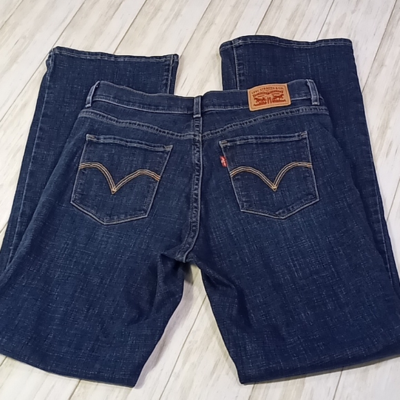 Levi's Classic Boot Mid-Rise Blue Jeans Size 6M - Picture 2 of 16